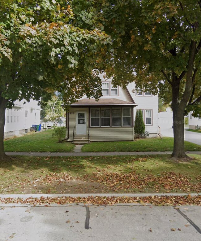 Primary Photo - 822 Kellogg St