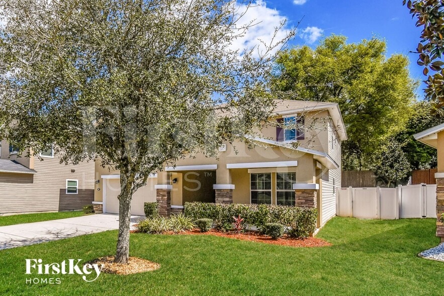 Building Photo - 342 Auburn Oaks Rd E