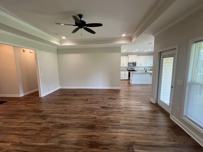Building Photo - Valley Stream Subdivision!