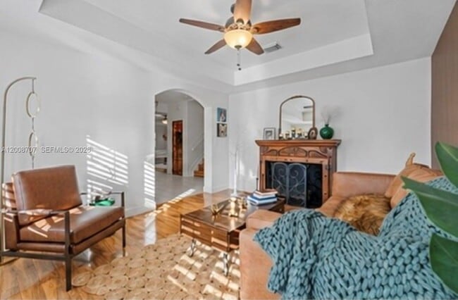 Building Photo - 2609 NE 42nd Ave