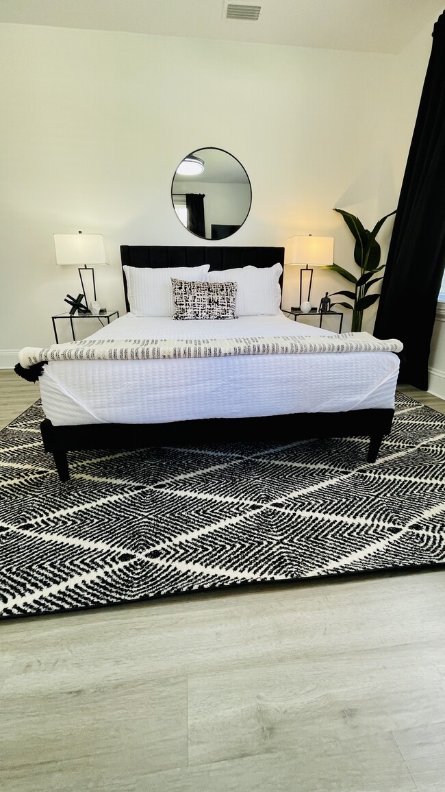 Building Photo - 2784 Post St