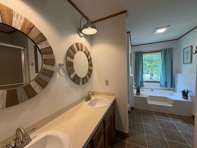 Building Photo - Exclusively Offered By Muse Realty Rentals, LLC