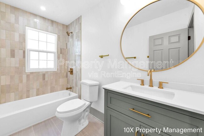 Building Photo - 207 N 22nd St