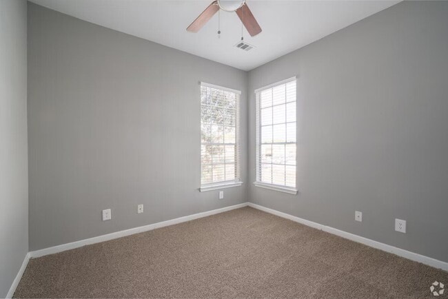 Building Photo - Not Your Basic Apartment!