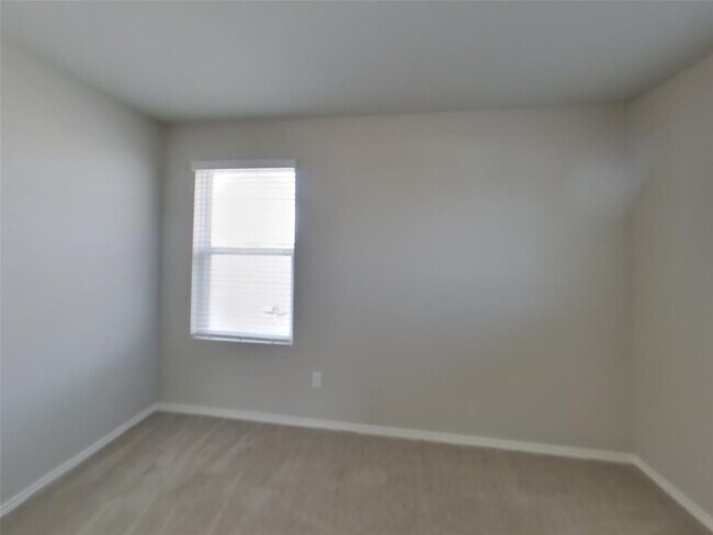 Building Photo - 3504 Gooseneck LN