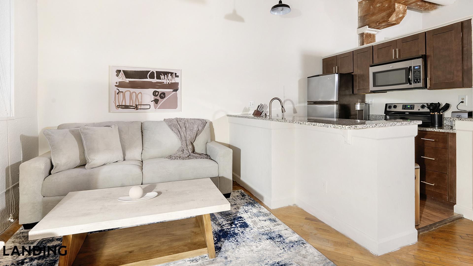 Building Photo - 121 S Fremont Ave