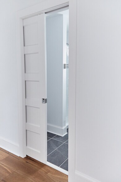 Building Photo - 508 Liberty St