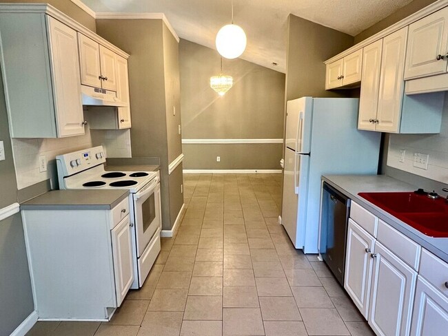 Building Photo - 8410 Cullingford Ln