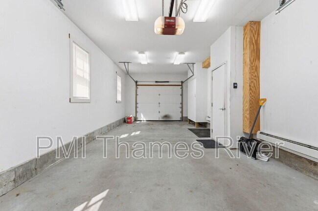 Building Photo - 192 Slater Ave
