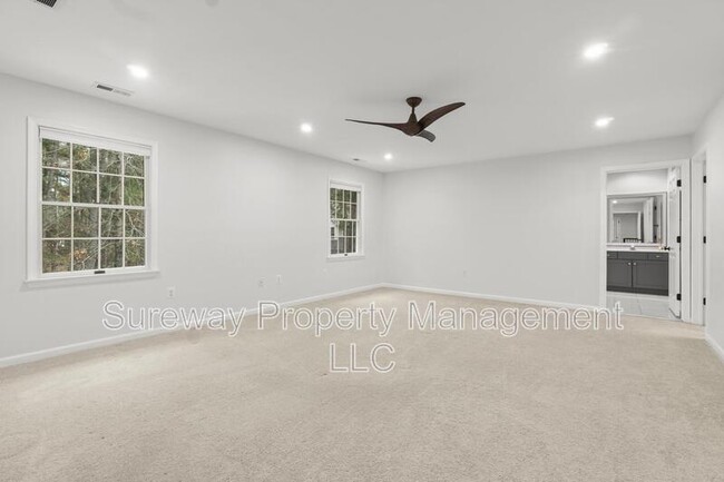 Building Photo - 1 Sweet Gum Ct