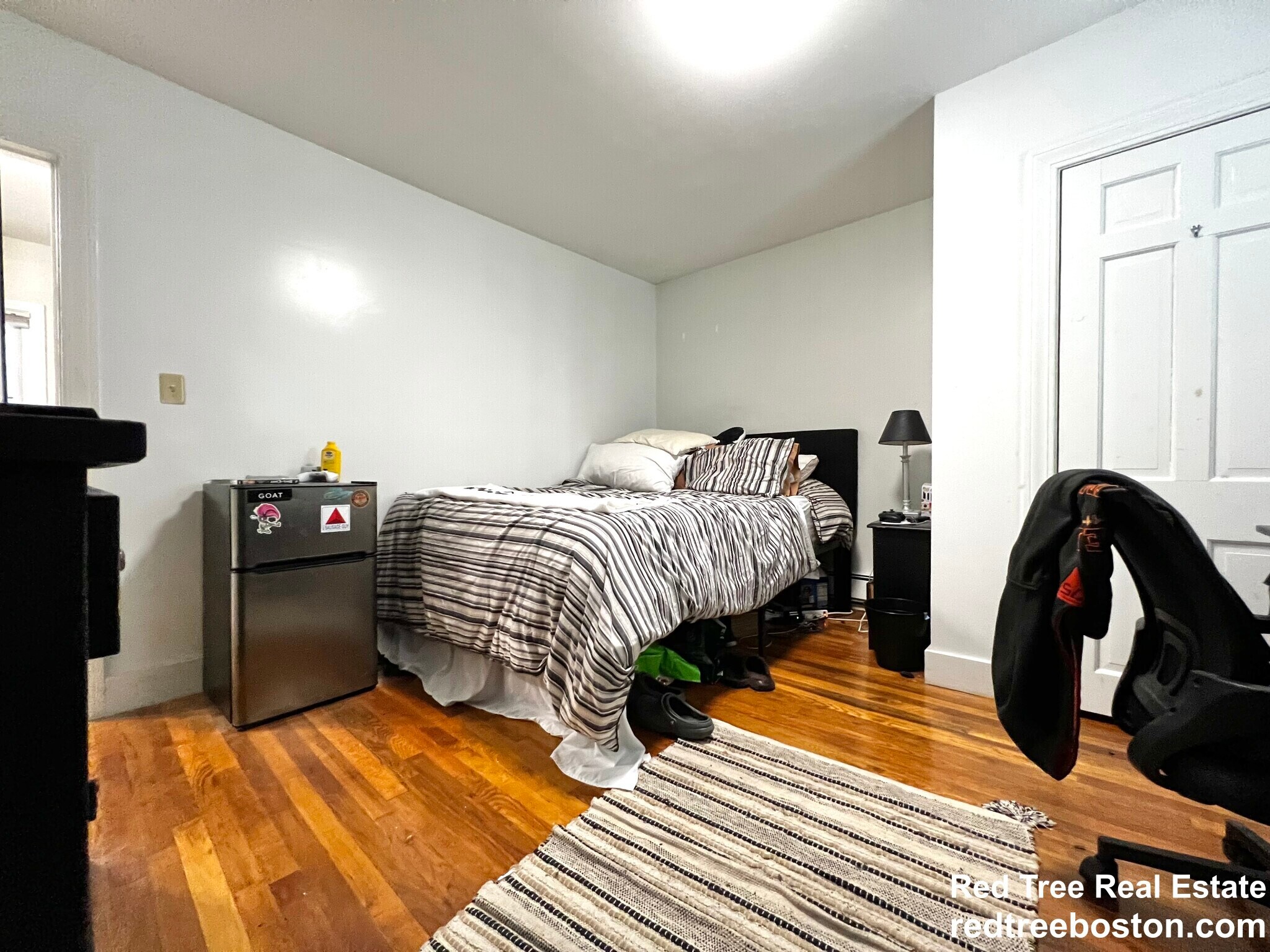 Building Photo - 479 High St