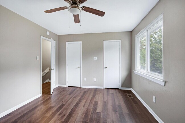 Building Photo - 228 Waldo St