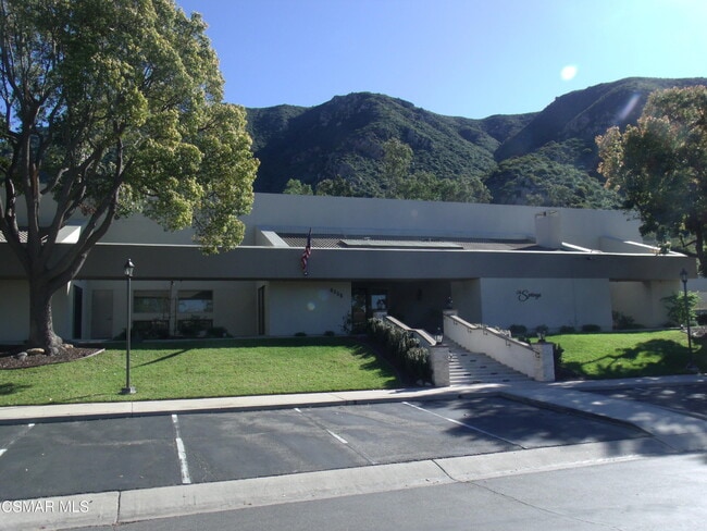 Building Photo - 6050 Gitana Ave