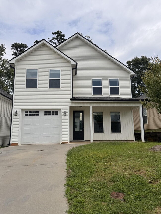 Building Photo - Beautiful 5-Bed, 3-Bath Home in Travelers ...
