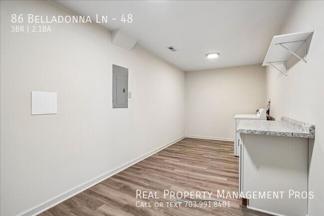 Building Photo - 86 Belladonna Ln