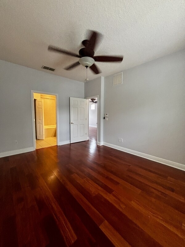 Building Photo - 2215 Florida Soapberry Blvd
