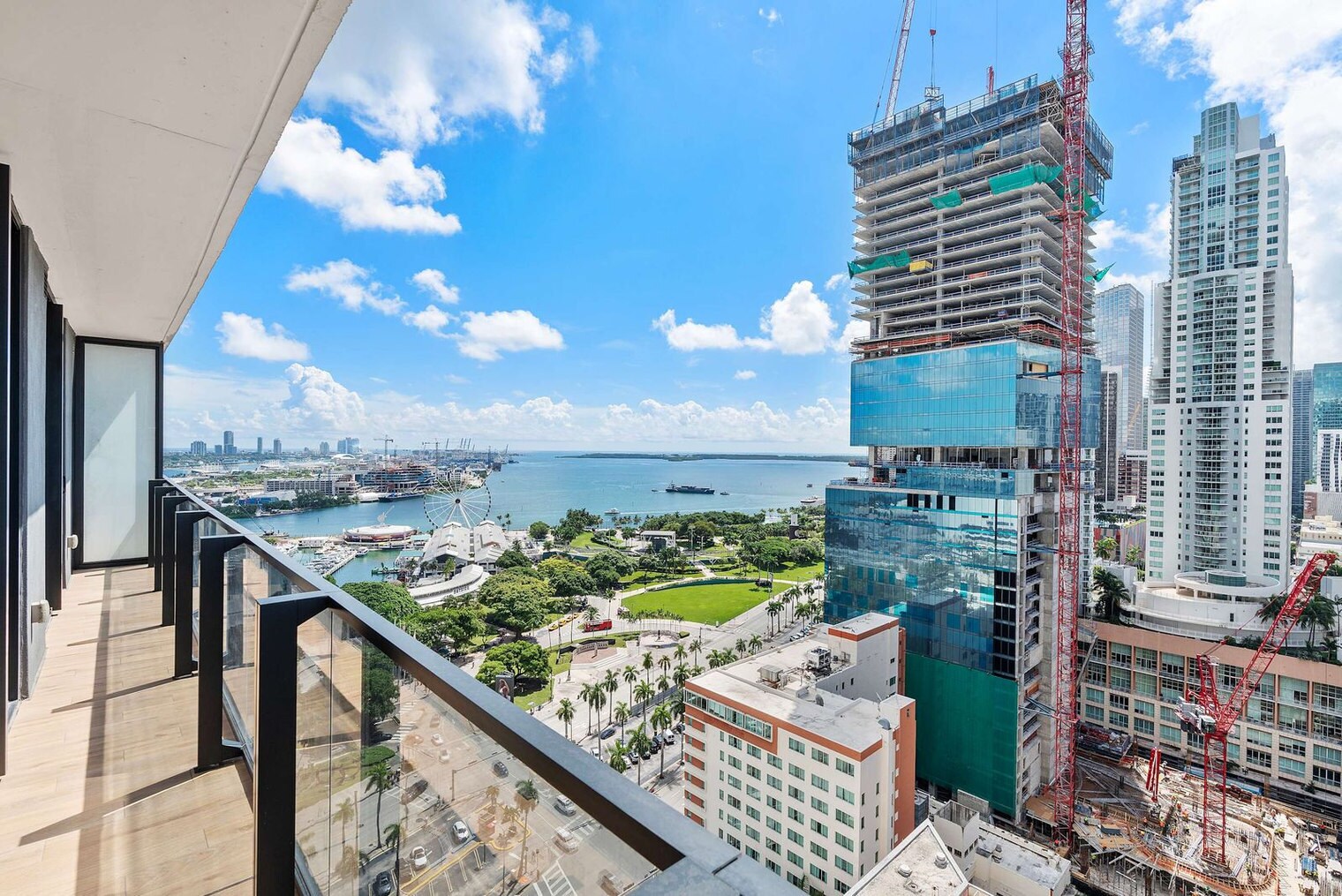 Building Photo - 398 NE 5th St