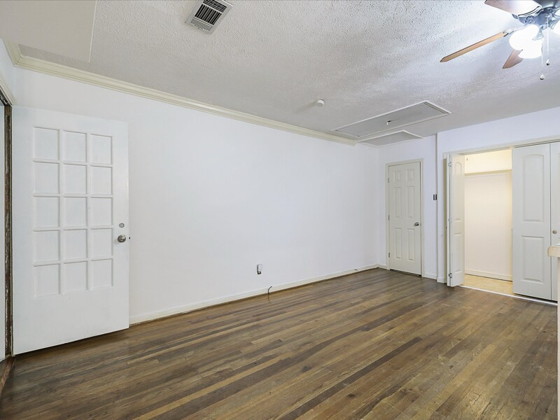 Building Photo - 3337 Westminster Ave
