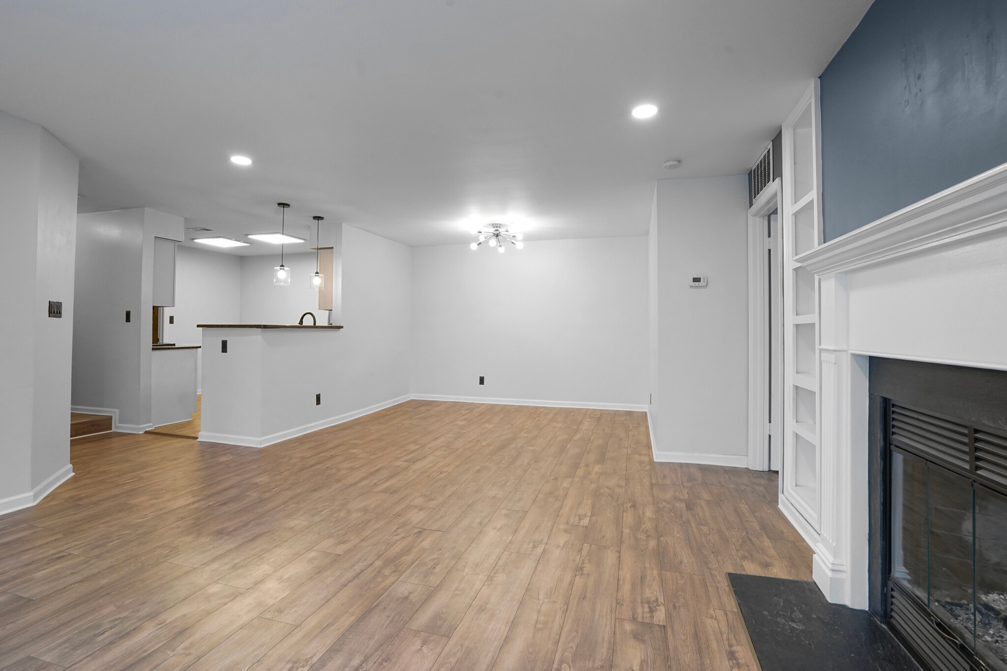 Building Photo - 7503 Ashby Ln