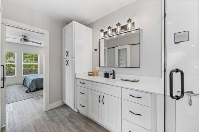 Building Photo - 12192 Branding Iron Ct