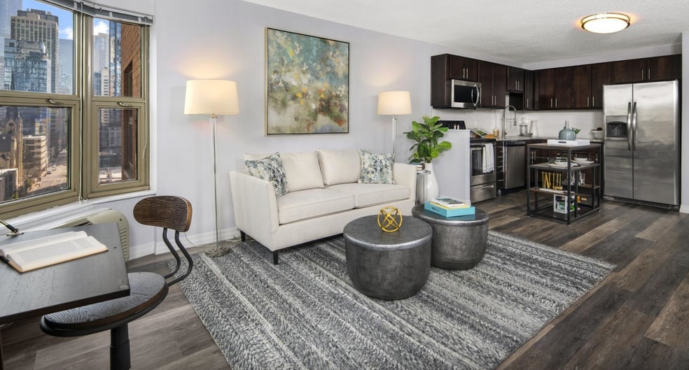 Building Photo - 21 W Chestnut St