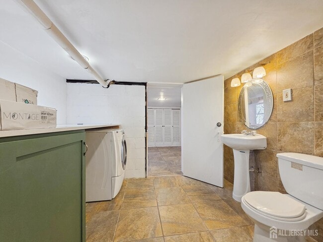 Building Photo - 205 Ashland Rd