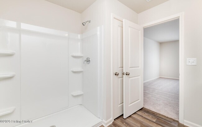 Building Photo - 104 Cool Crk Ct