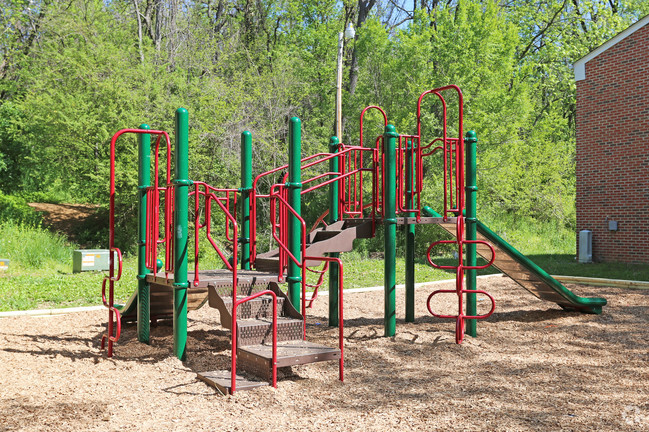 Playground - Tinker Creek Manor