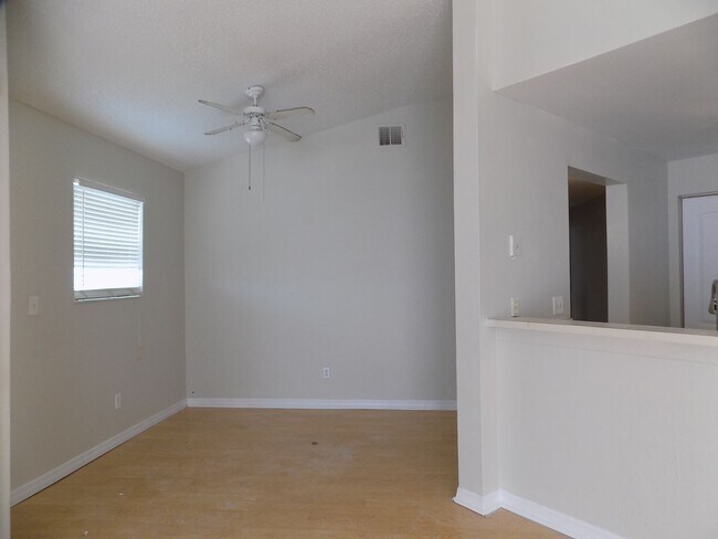 Building Photo - 2508 Woodgate Blvd