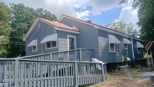 Primary Photo - 3 Bedroom Newly Renovated Home in Central SC