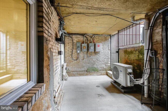 Building Photo - 4416 15th St NW