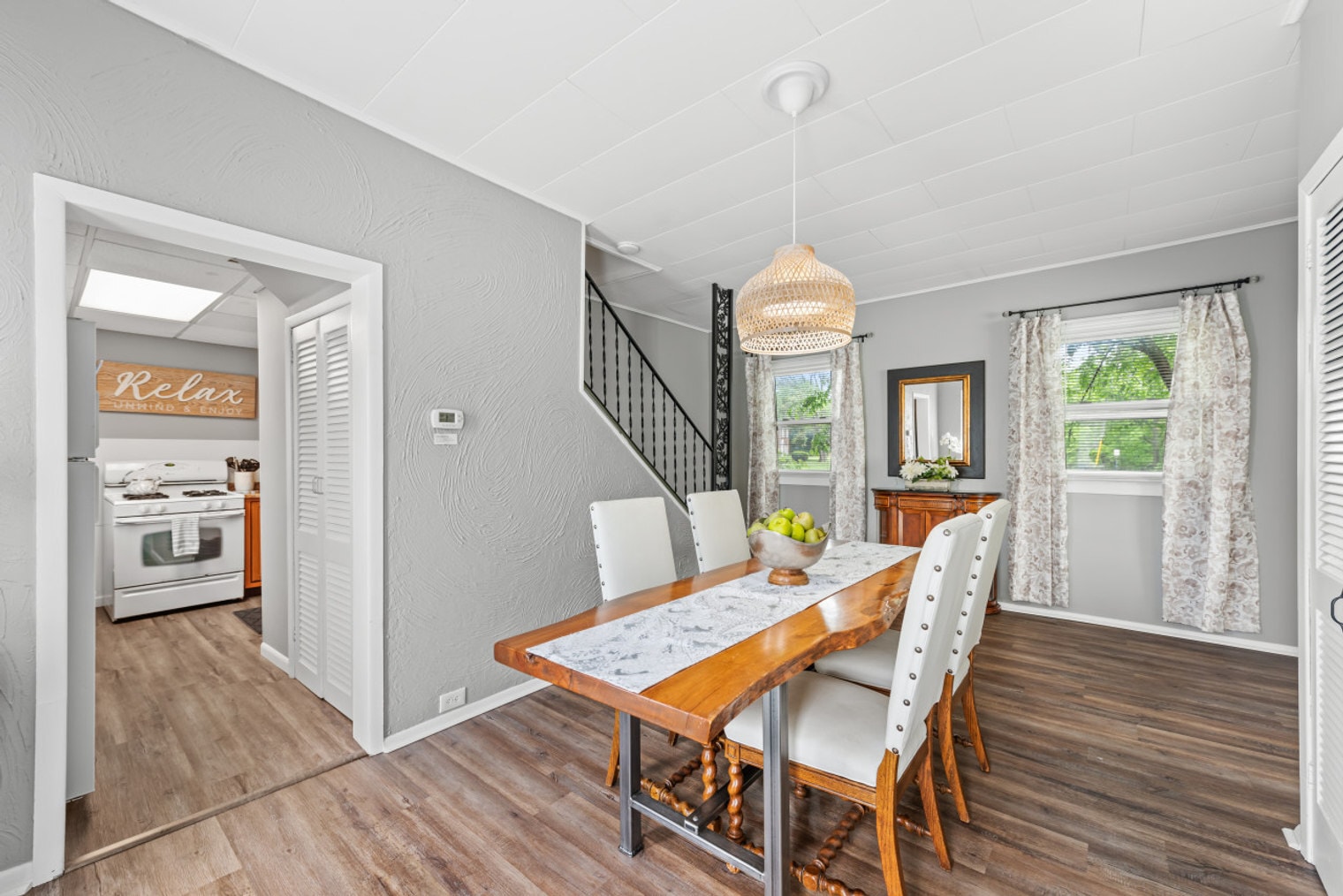 Building Photo - 3175 Rocky River Dr