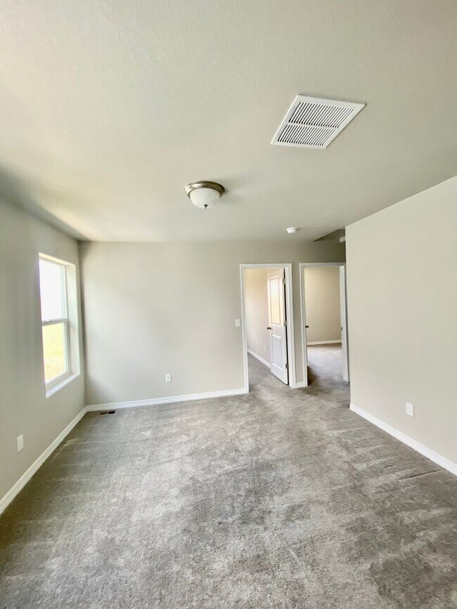 Building Photo - 3 Bedroom SFR in 80938 Near Peterson SFB