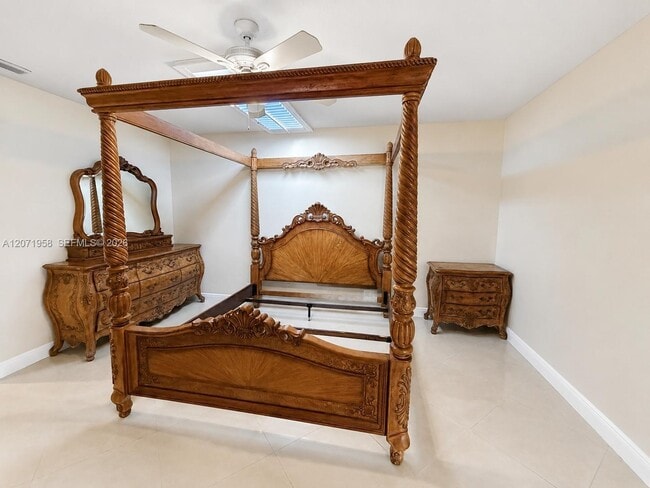 Building Photo - 8142 Silver Palm Ct