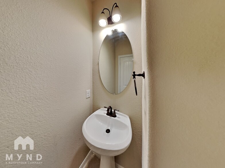 Building Photo - 16500 White Rock Blvd