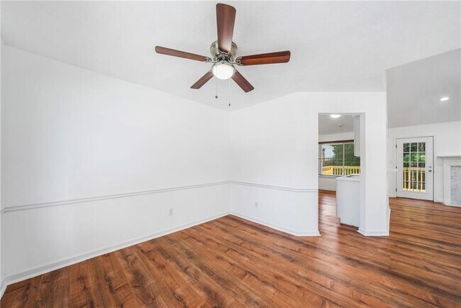 Building Photo - 535 Durham Ridge Dr NW