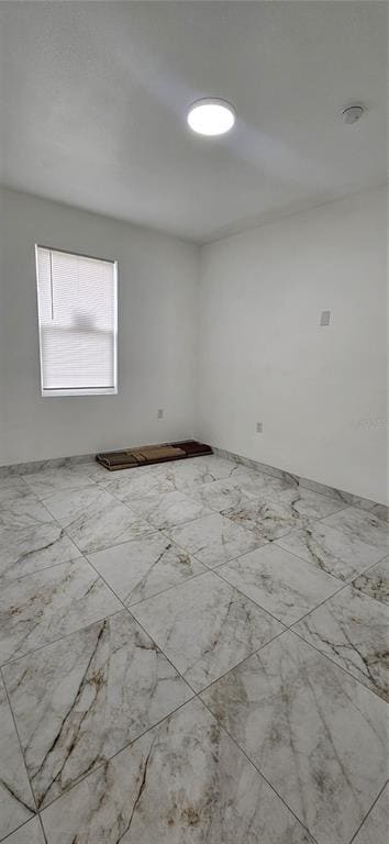 Building Photo - 528 Wideview Ave