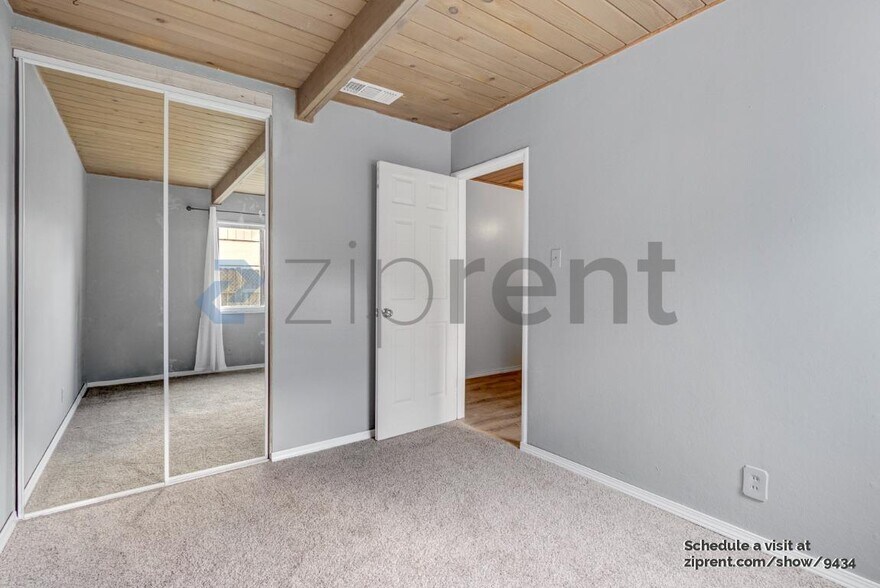 Building Photo - 160 Arcade Blvd