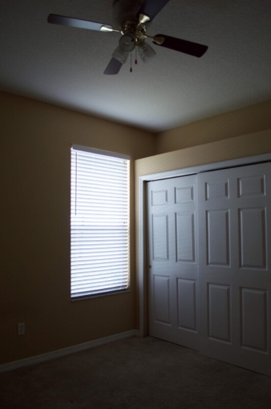 Building Photo - 6220 Hedgesparrows Ln