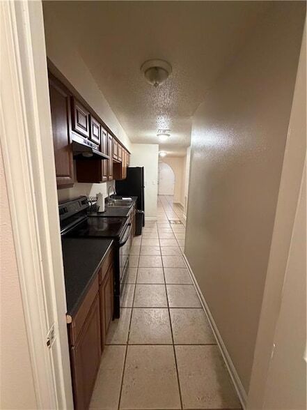 Building Photo - 3708 Shangri-La Dr