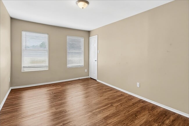 Building Photo - 503 Pine Cluster Ct