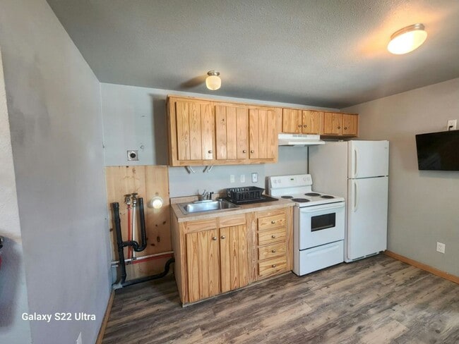 Building Photo - 1128 Gary Terrace