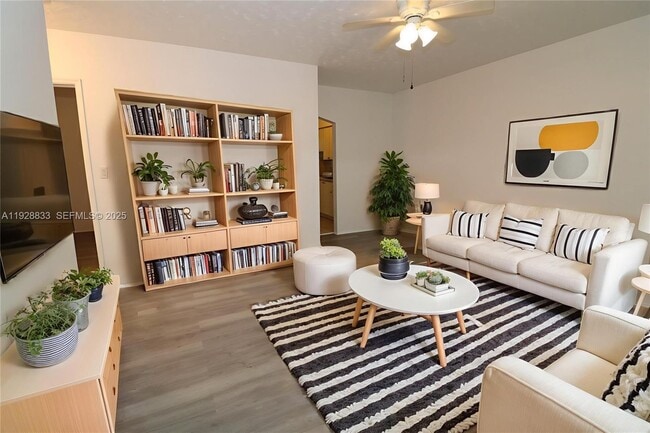 Building Photo - 777 NE 85th St