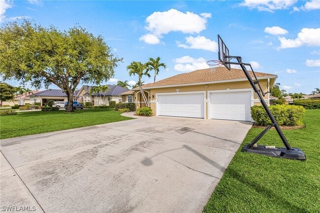 Building Photo - 2031 Teagarden Ln