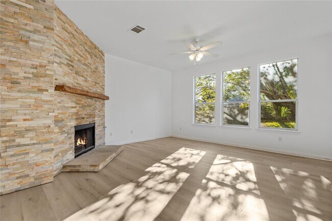 Building Photo - 2209 Boneset Trail