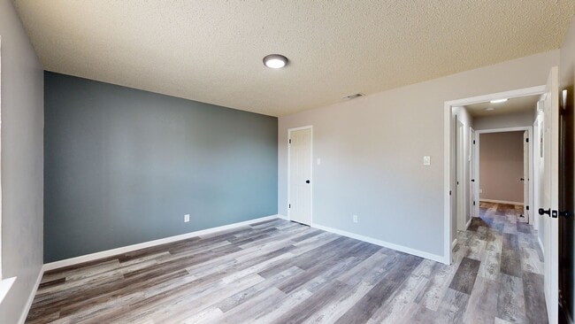 Building Photo - REMODELED DUPLEX IN HARKER HEIGHTS