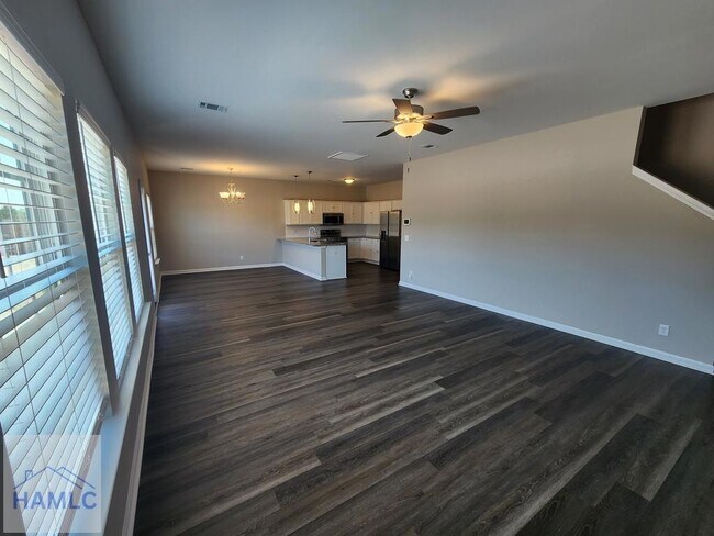 Building Photo - 2722 Arnall Dr