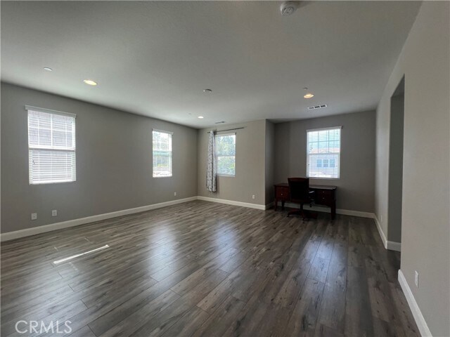 Building Photo - 9735 La Vine Ct