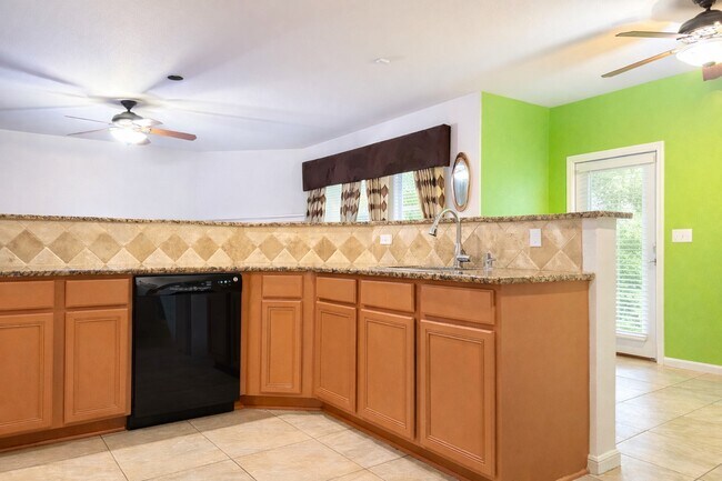 Building Photo - 169 Red Hawk Ridge