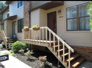 Building Photo - 1826 Mountain Dr